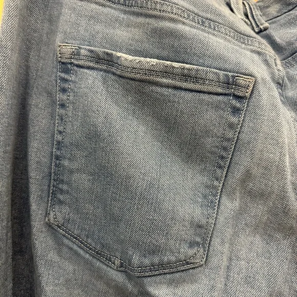 Good American Good Skate Wide Leg Jeans - Picture 5 of 6